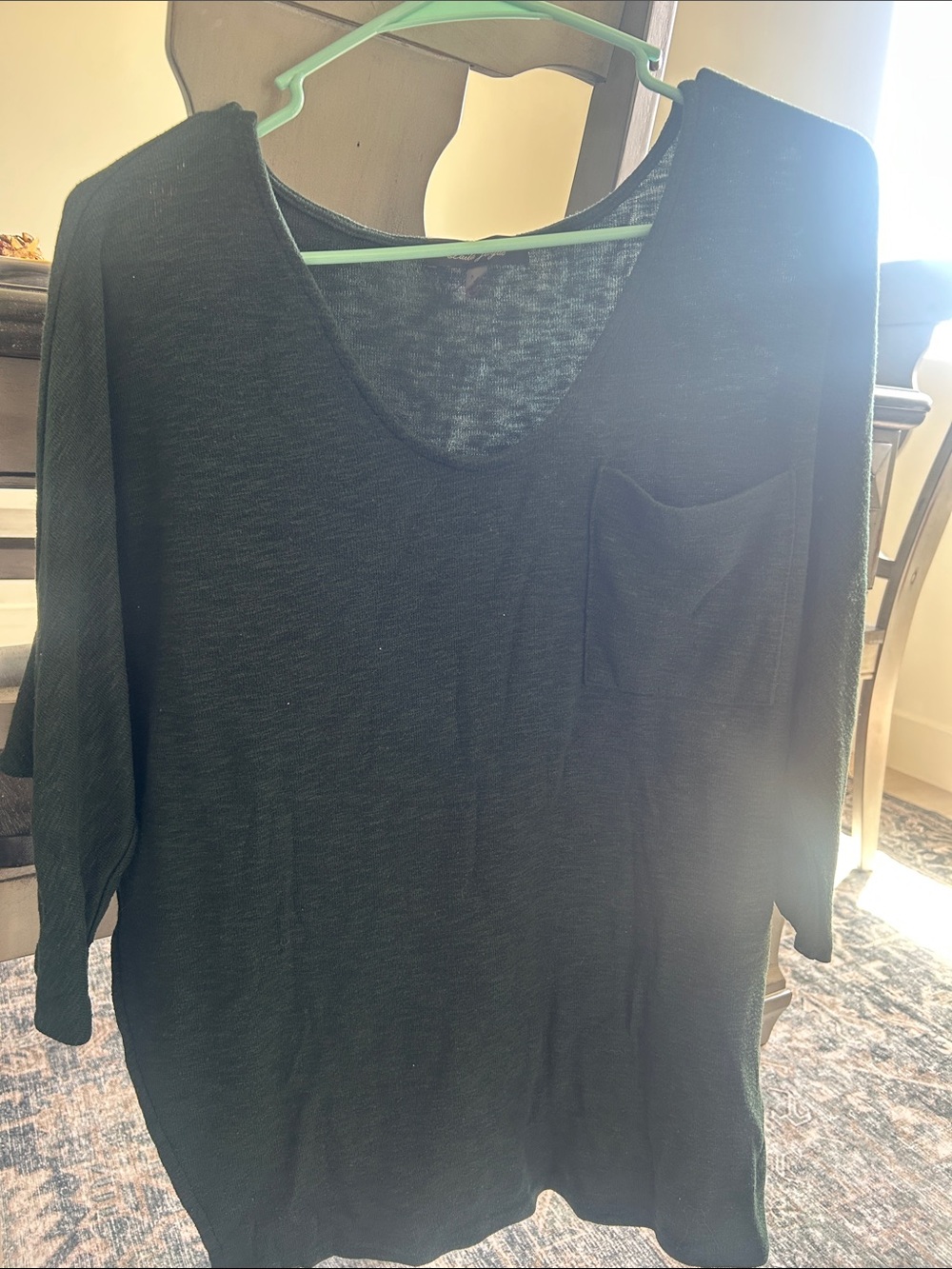 Laila Jayde Forest Green Scoop Neck 3/4 Sleeve Top with Pocket
